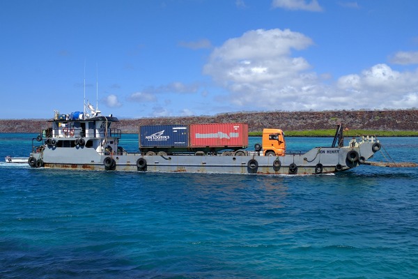 Tractor Trailer, Canal Itabaca, Baltra, Galapagos - taken 6.12.16 by FF