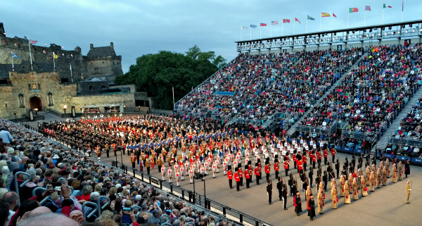 finale-2-royal-edinburgh-military-tattoo-scotland-taken-8-6-16-by-ff