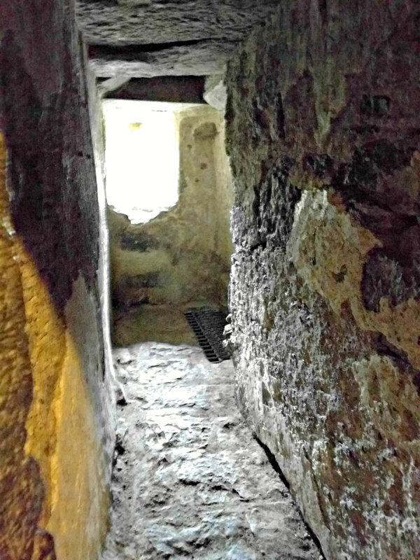 little-garderobe-blarney-castle-ireland-taken-8-13-16-by-ff