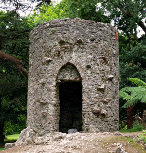 lookout-tower-folly-blarney-castle-ireland-taken-8-13-16-by-ff